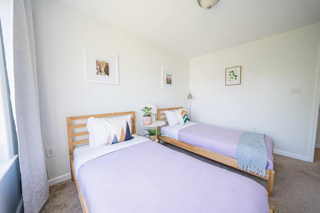 3br 2ba Near Hard Rock Ocean *