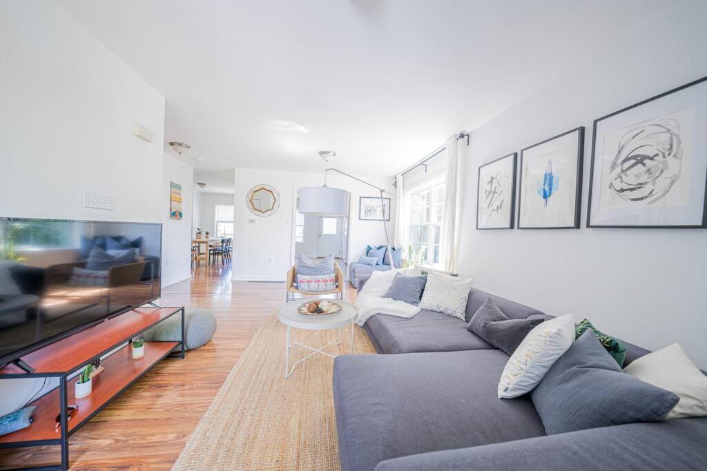 Holiday home 3br 2ba Near Hard Rock Ocean *