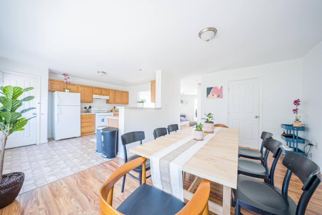 Holiday home 3br 2ba Near Hard Rock Ocean *